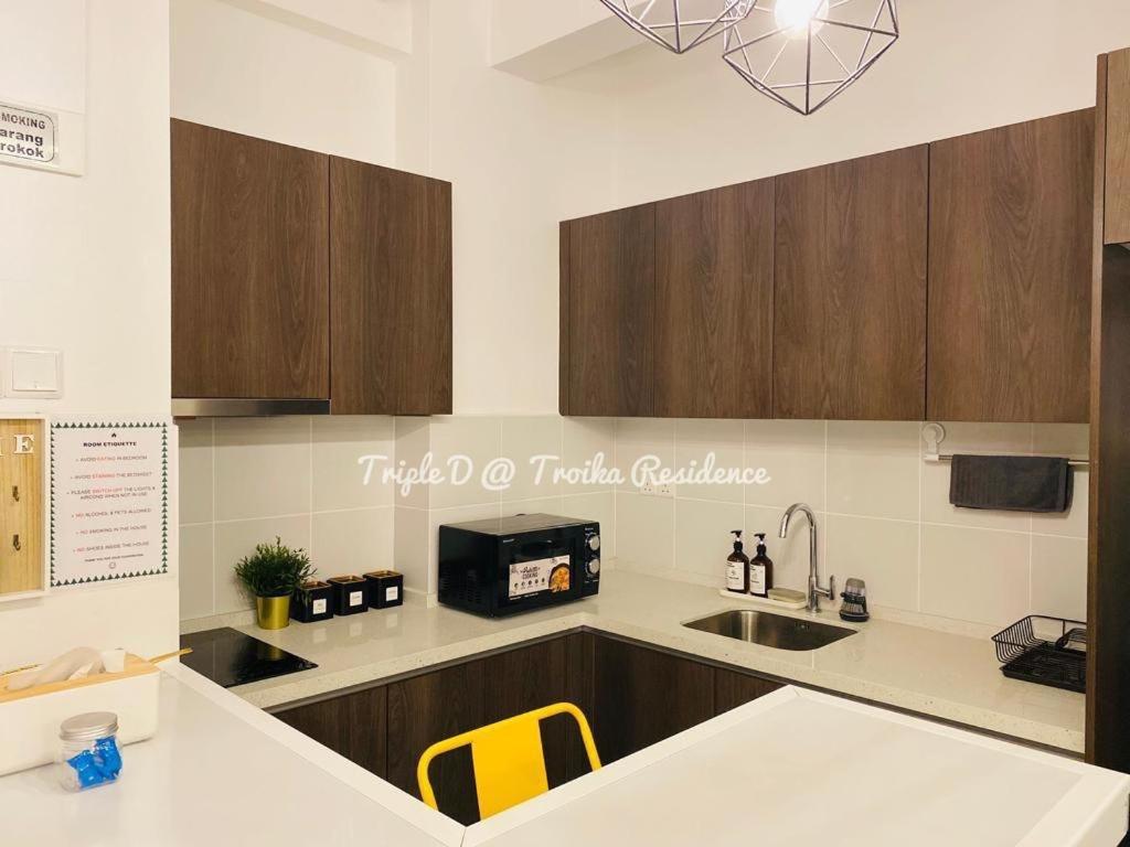 Triple D @ Troika Residence โกตาบารู ภายนอก รูปภาพ